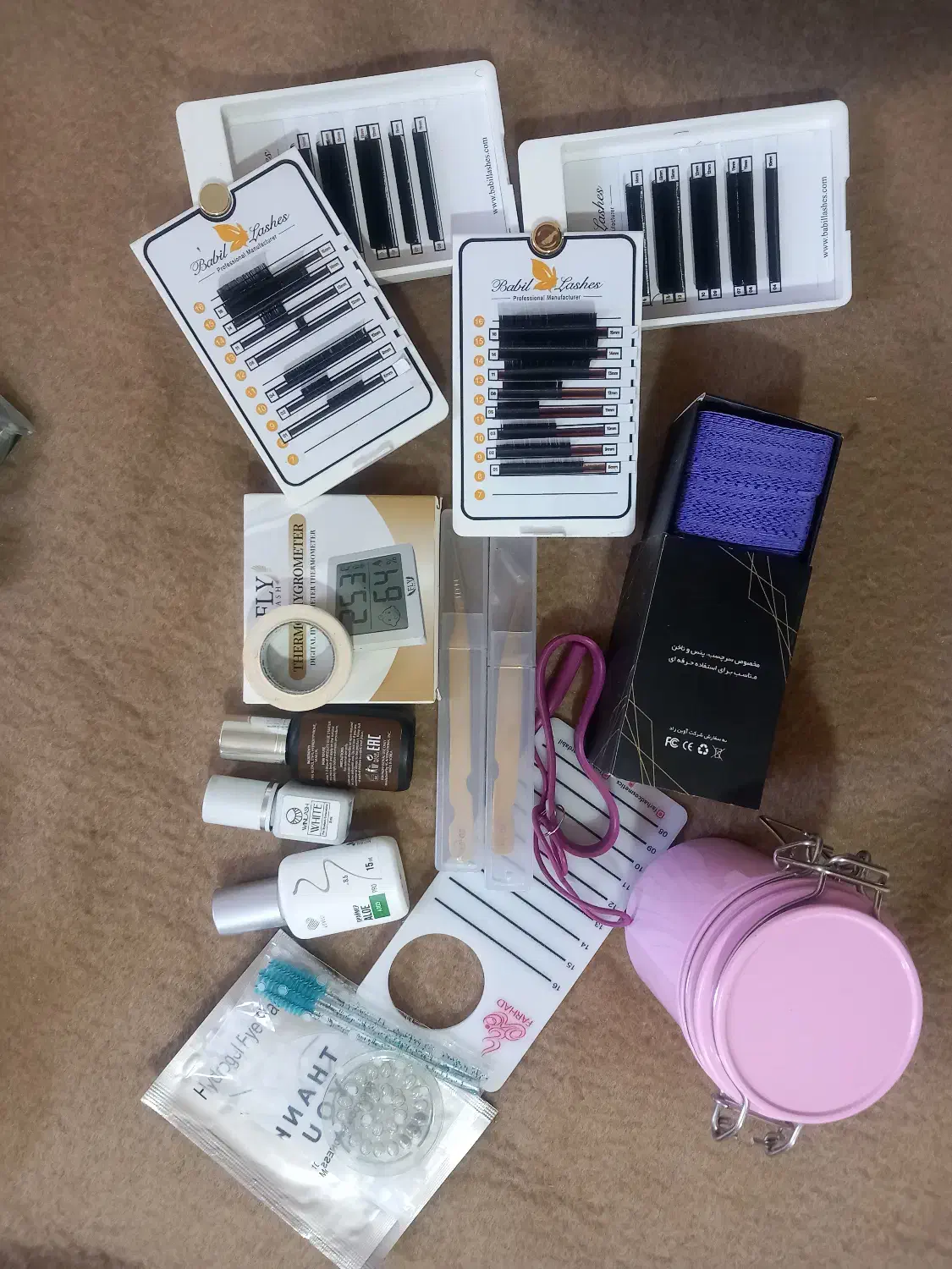 اکستنشن و لیفت|آرایشگاه و سالن‌های زیبایی|اردبیل, |دیوار