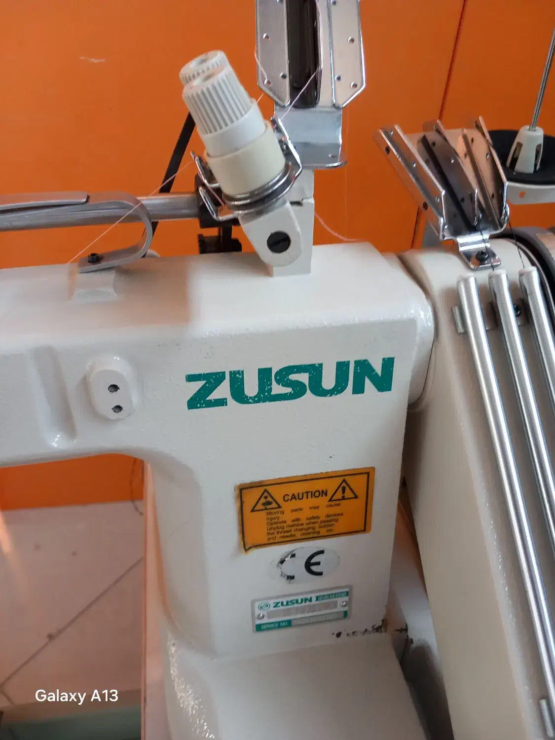 چرخ کابویی در حد زوسان|چرخ خیاطی و ریسندگی|تهران, فردوسی|دیوار