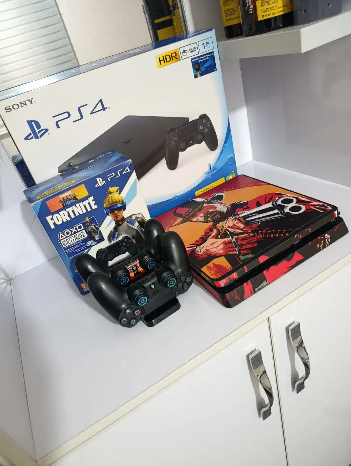 کنسول ‌PS4 اسلیم یک ترا بایت|کنسول، بازی ویدئویی و آنلاین|خرمشهر, |دیوار