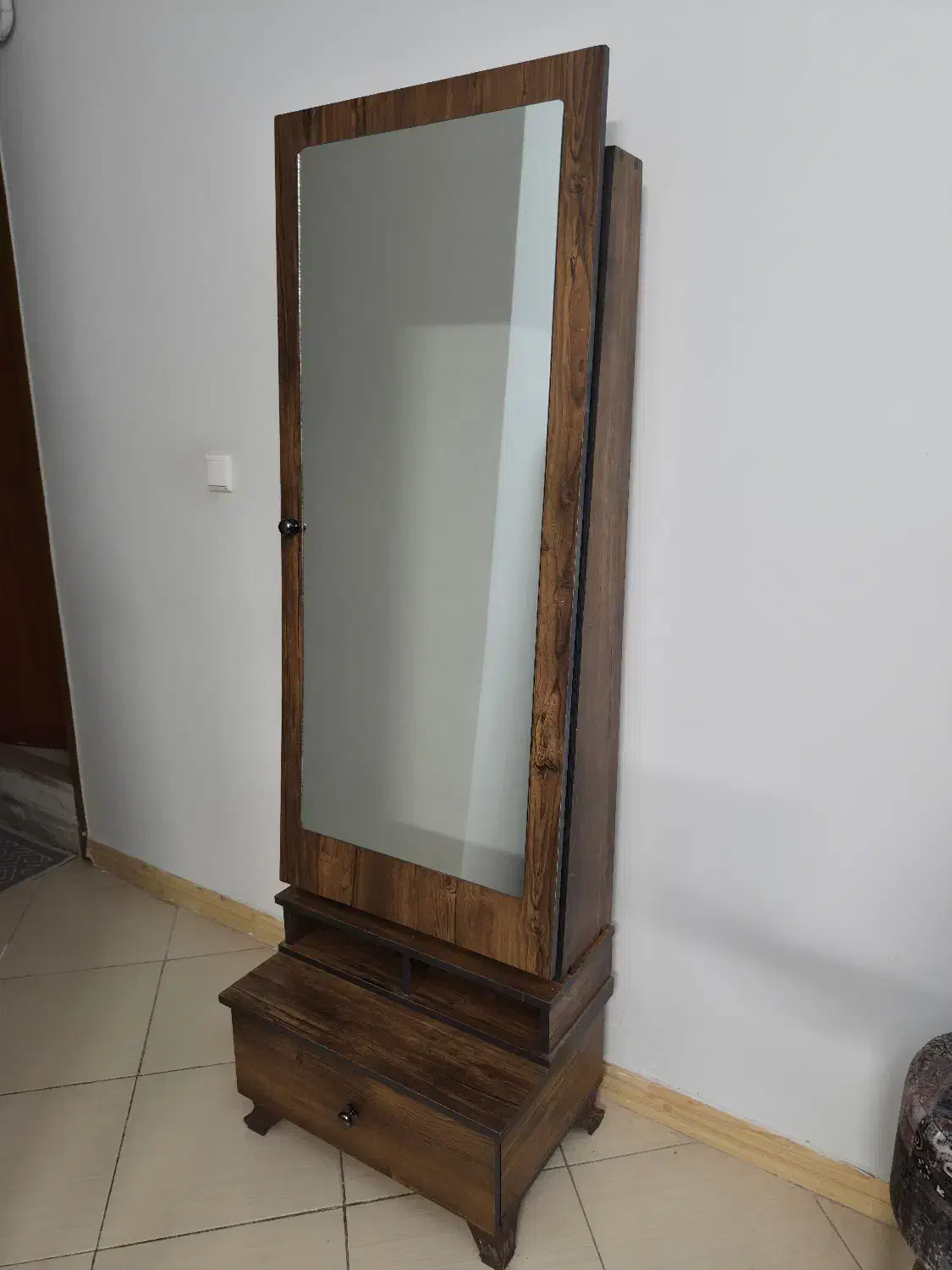 آینه قدی و میز آرایشی|مبلمان خانگی و میز عسلی|ساری, |دیوار