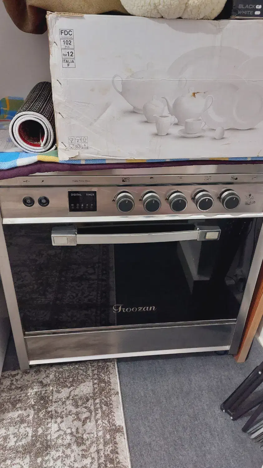 گاز صفحه شیشه فروزان|اجاق گاز و لوازم برقی پخت‌وپز|چالوس, |دیوار