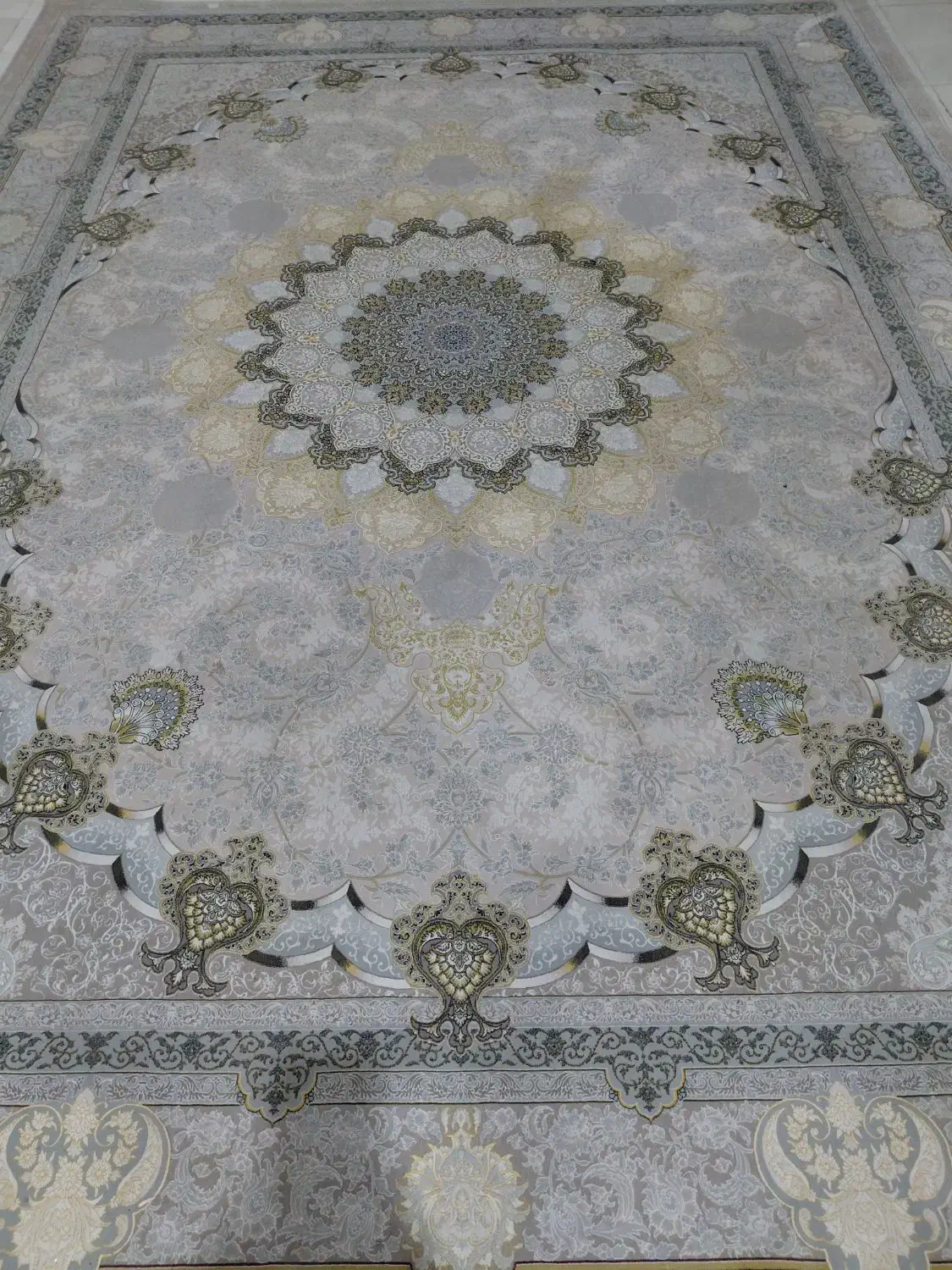 دوتخته فرش ۱۲ م ۱۲۰۰شانه|فرش|ورامین, خیر آباد|دیوار