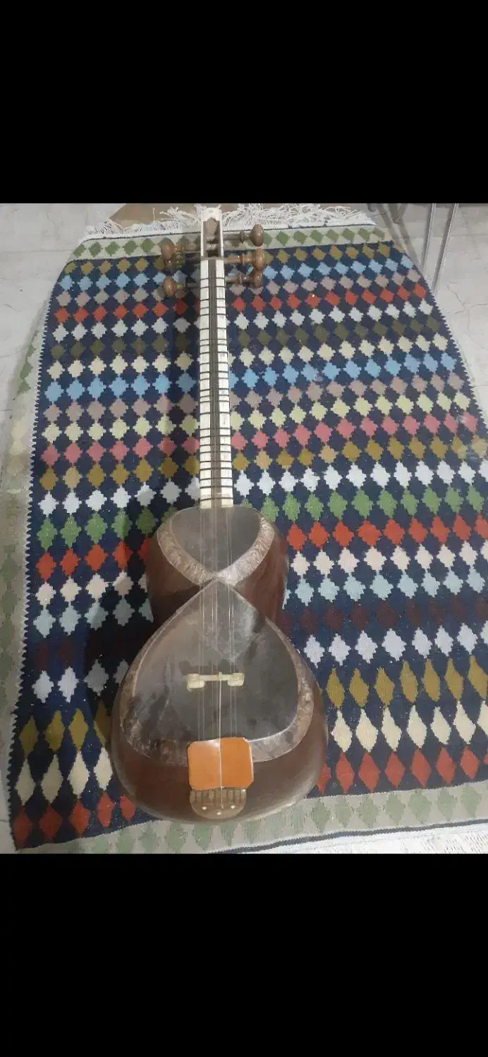 تار سایز کوچک برای دست کودکان|سازهای سنتی|سنندج, |دیوار