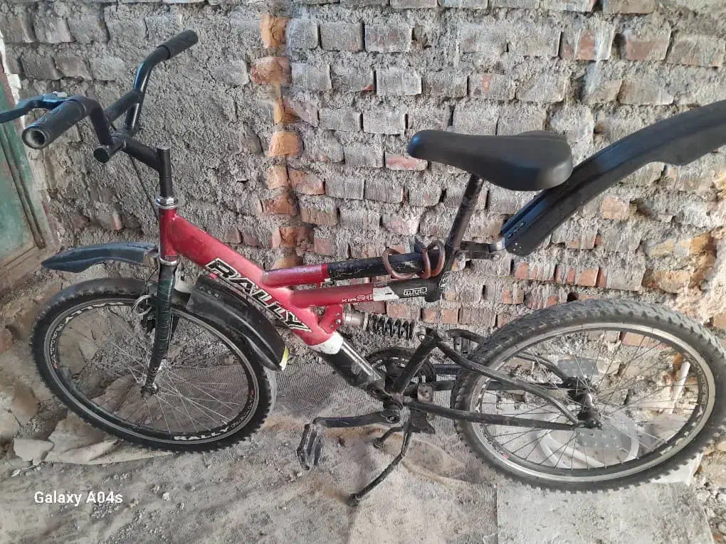 دوچرخه ۲۴ کمکی معاوضه با گوشی|دوچرخه، اسکیت، اسکوتر|ایرانشهر, |دیوار