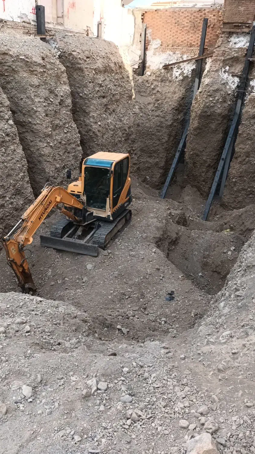 اجاره مینی بیل و بیل بزرگ ب همراه پیکور|خدمات حمل و نقل|تهران, آرژانتین|دیوار