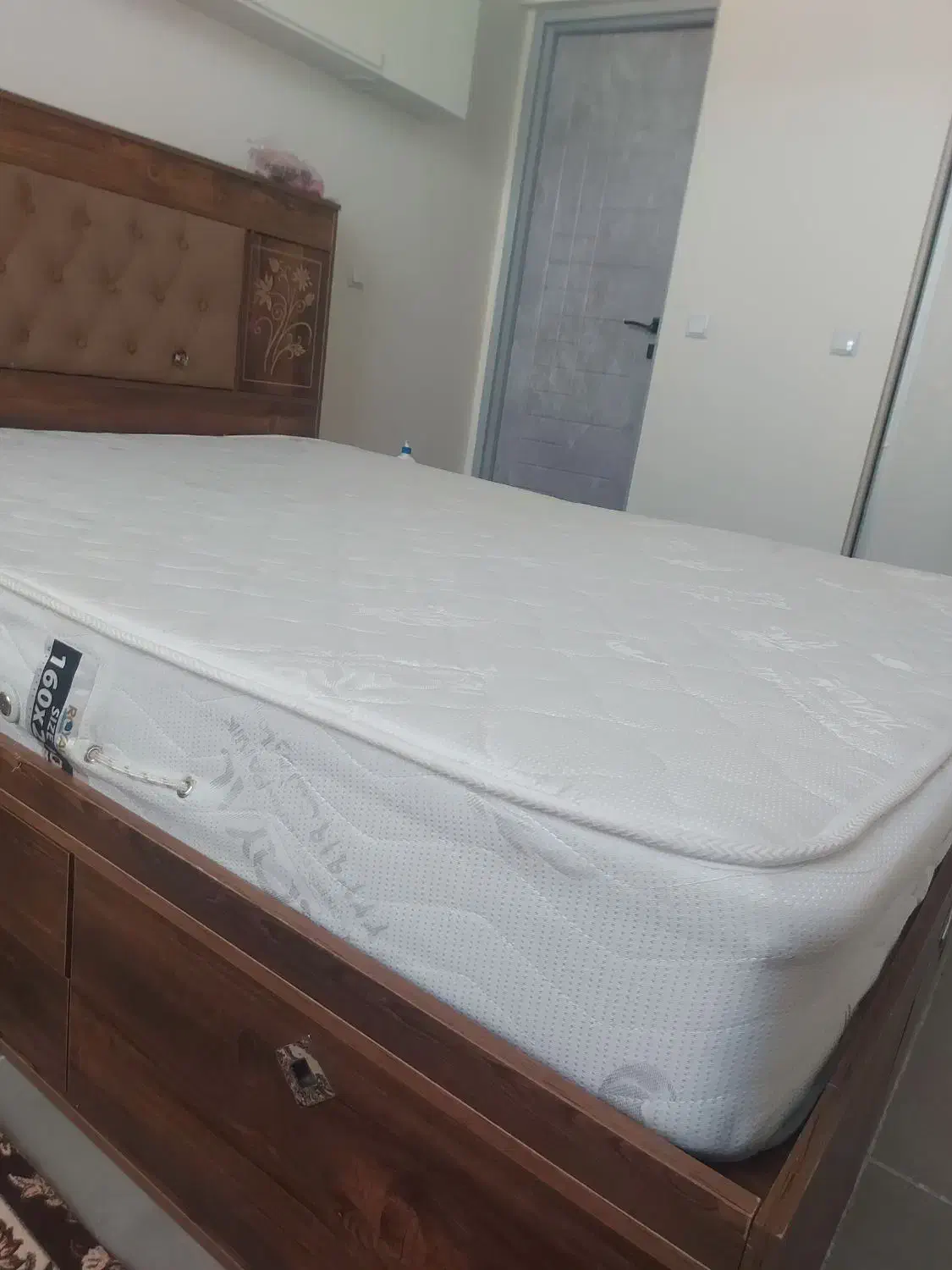 تشک طبی فنری رویال|تشک تختخواب|دماوند, گیلاوند|دیوار