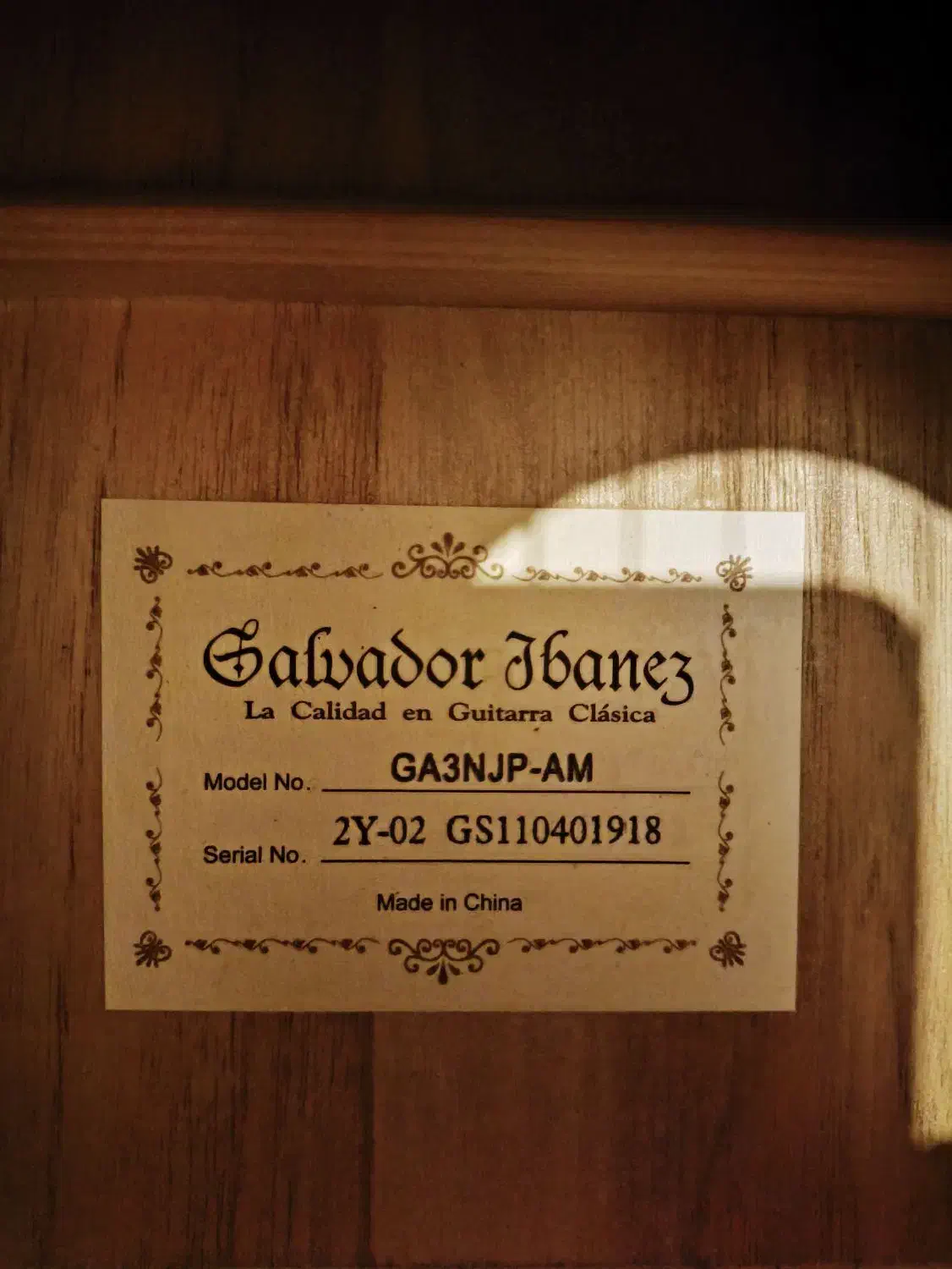 گیتار ایباننز|گیتار، بیس، امپلیفایر|شاهین‌شهر, عطار|دیوار