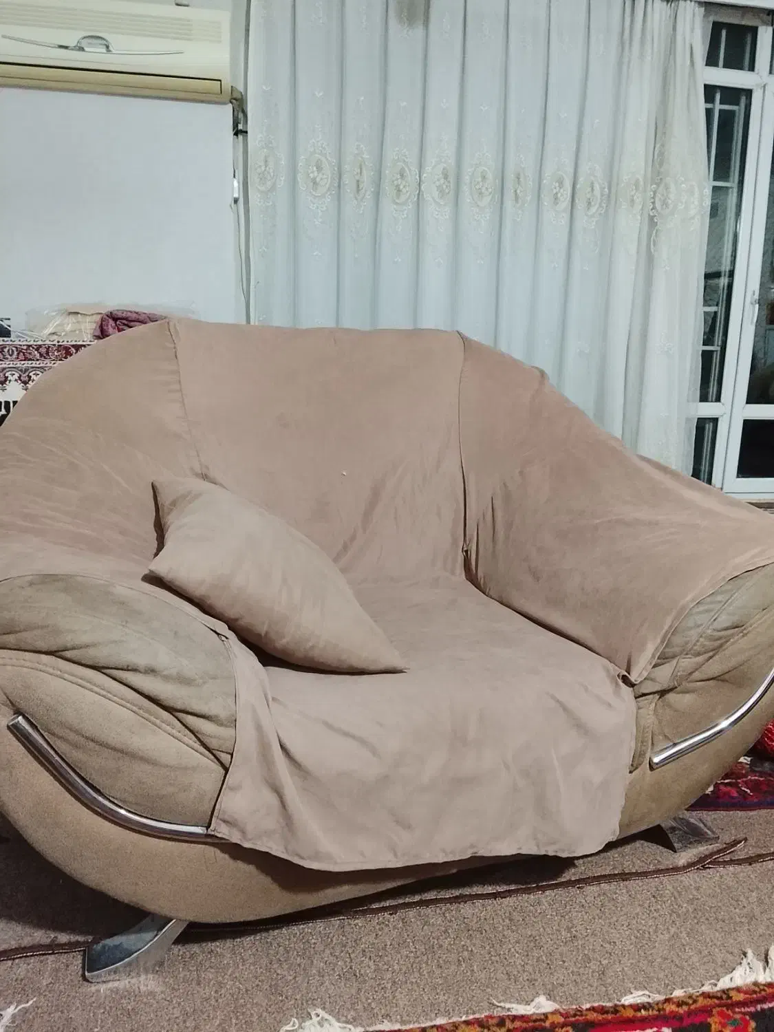 مبل راحتی|مبلمان خانگی و میز عسلی|کرج, گلستان|دیوار