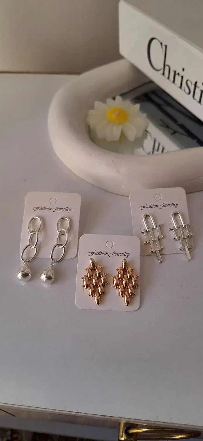 گوشواره میخ نقره|بدلیجات|مشهد, نکاح|دیوار