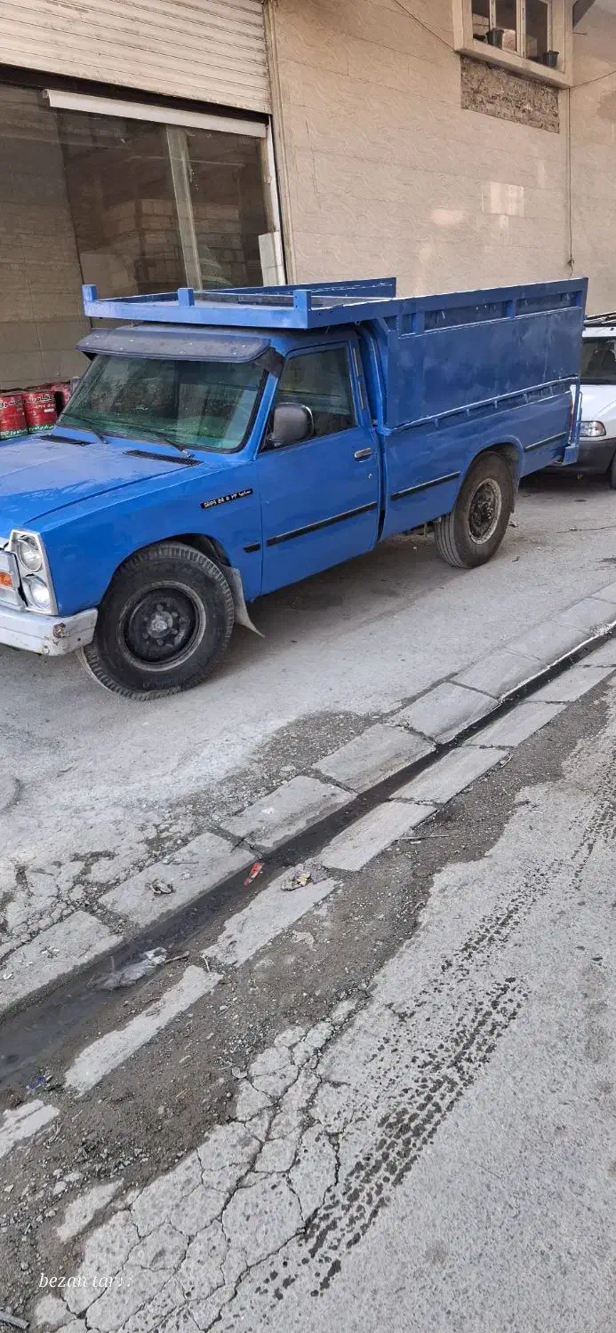 نیسان وانت مدل 1381 فوری فروشی|خودرو سواری و وانت|چهارباغ, |دیوار