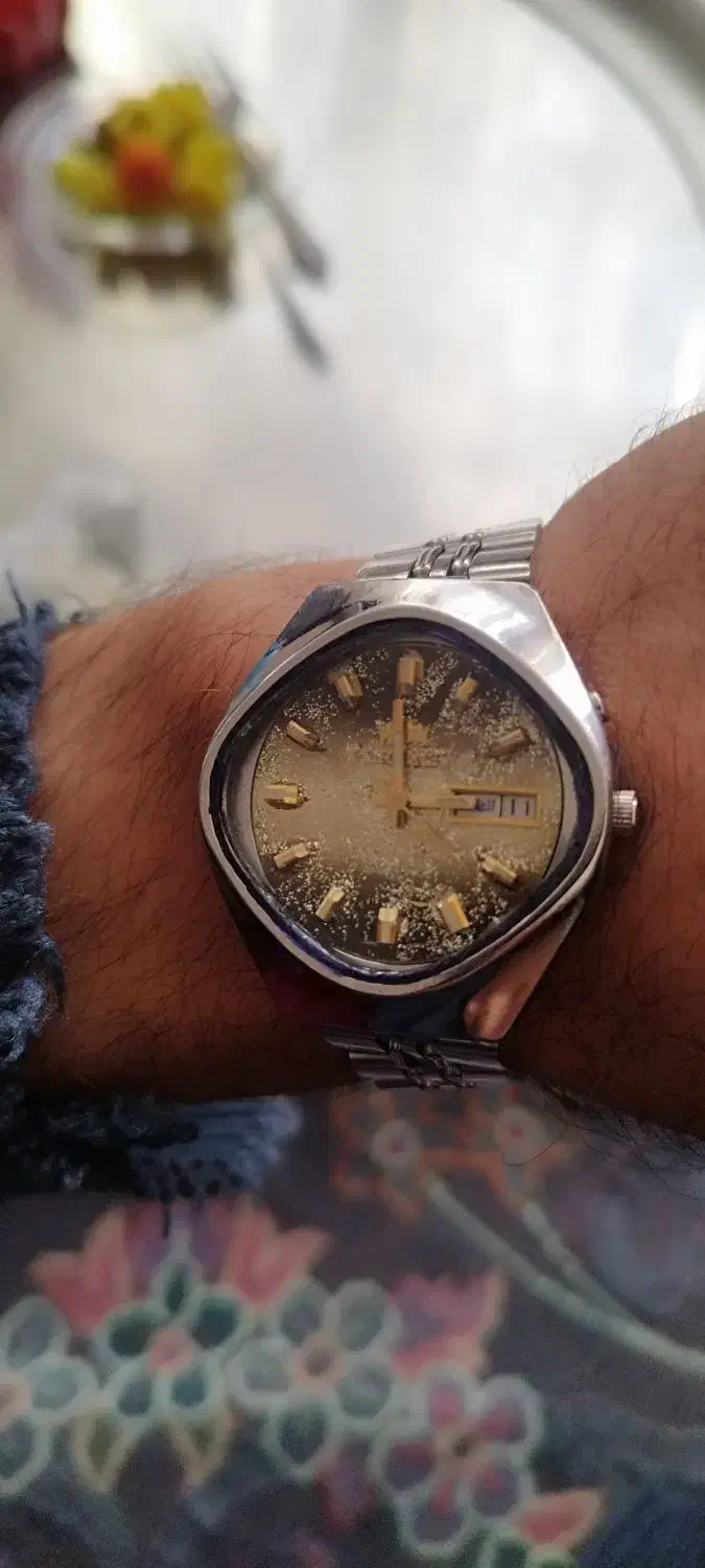 اورینت اتوماتیک|ساعت|شهرکرد, |دیوار