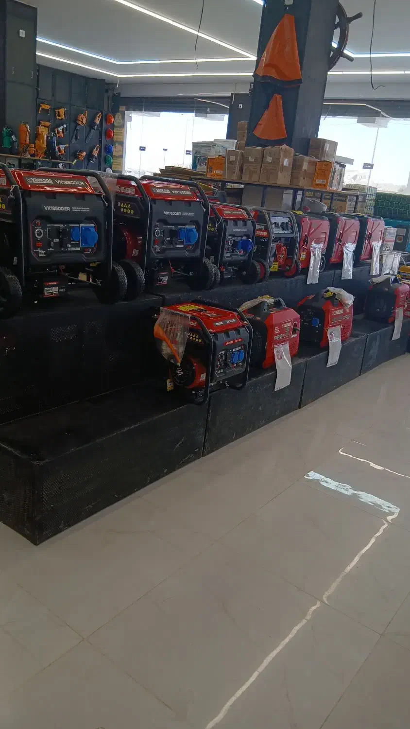 ژنراتور بنزینی|ماشین‌آلات صنعتی|شیراز, شهرک مطهری|دیوار