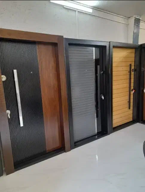 درب ضد سرقت ۵۰۴قاب برجسته در ورودی اتاق ضد دیلم اب|مصالح و تجهیزات ساختمان|کرج, حصارک بالا|دیوار