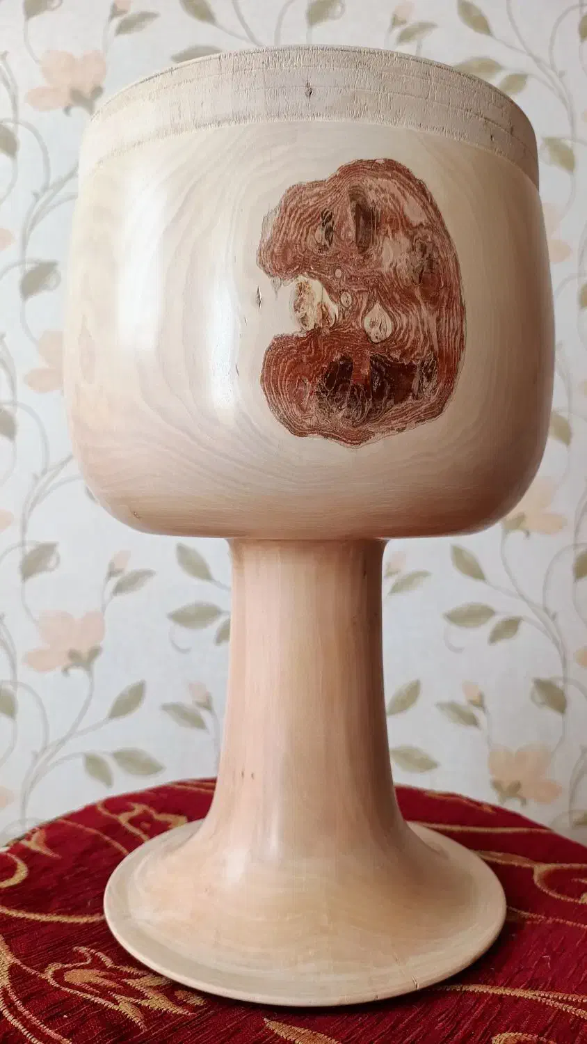 تمبک کلکسیونی گلابی|سازهای سنتی|شهرکرد, |دیوار