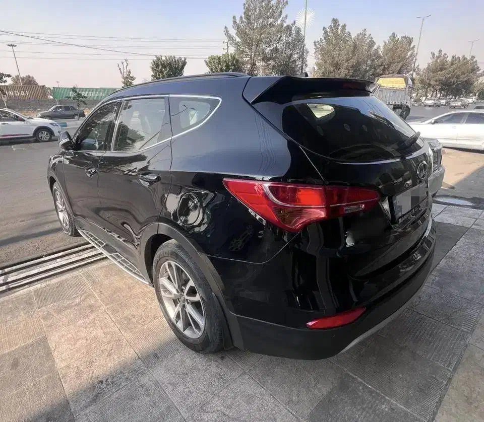 سانتافه ۲۰۱۵ بی رنگ|خودرو سواری و وانت|تهران, دریاچه شهدای خلیج فارس|دیوار