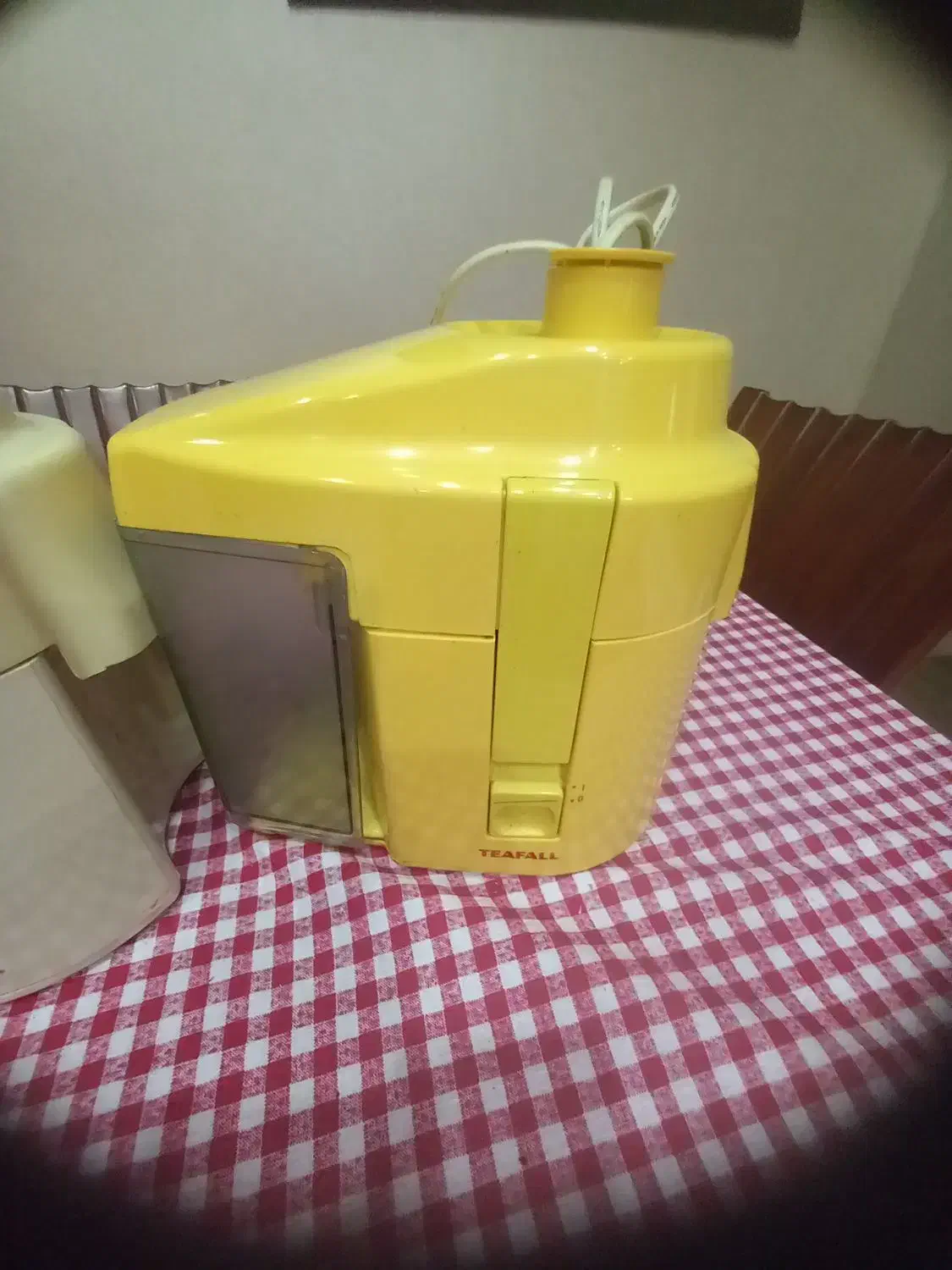 آبمیوه گیری همگی باهم|آبمیوهگیر و آبمرکباتگیر|گرگان, |دیوار