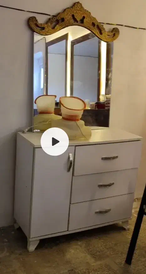 تخت خواب|تخت و سرویس خواب|سی‌سخت, |دیوار