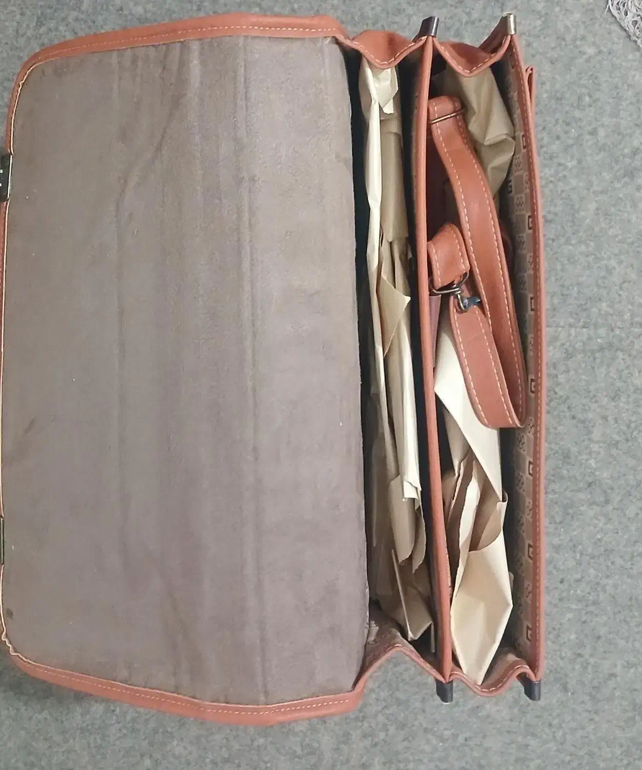 کیف اداری چرم صنعتی فلوتر عسلی|کیف، کفش، کمربند|مشهد, شهید هاشمی نژاد|دیوار