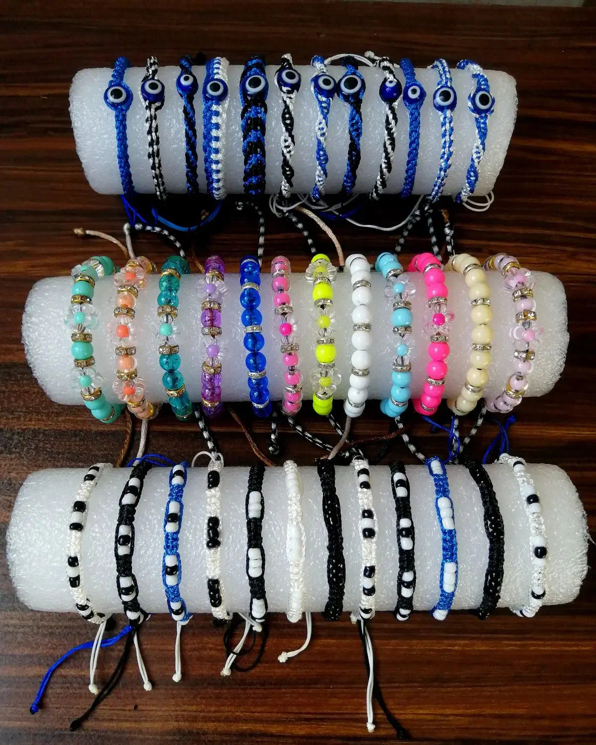 دستبند/ بافت نخی، مهره ای، کریستالی،مرواریدی عمده|بدلیجات|ری, شهید غیوری (ابن باویه)|دیوار