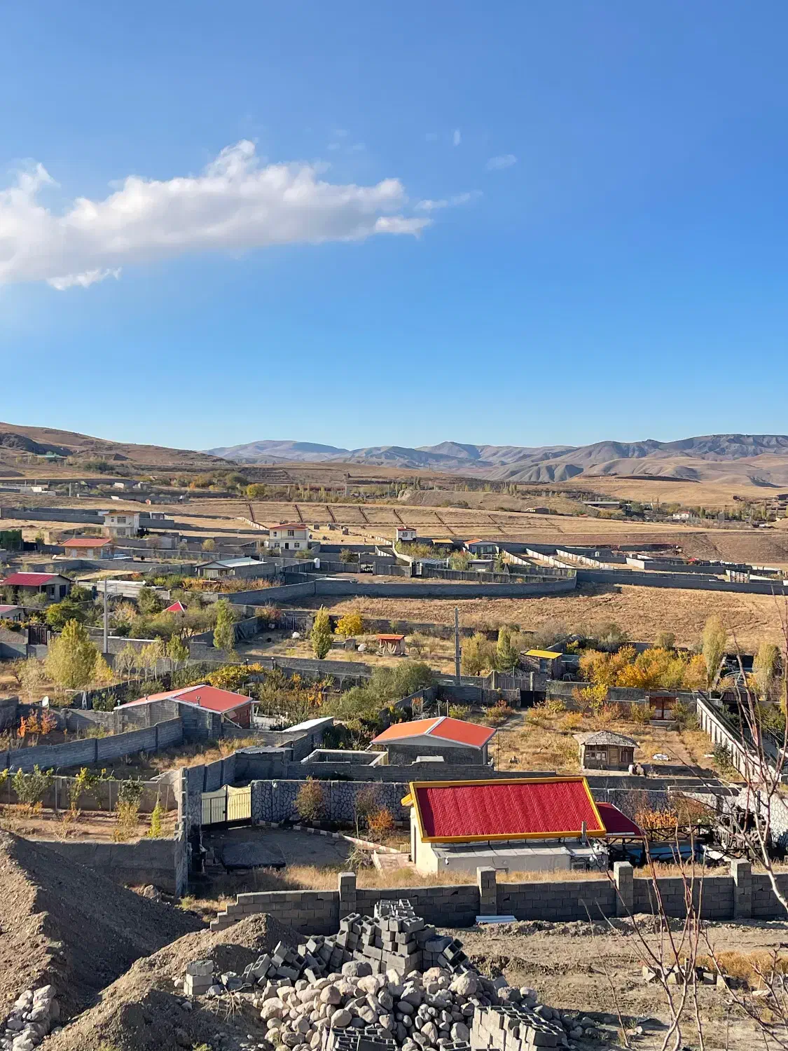 باغ ویلایی چهارصد متربا ۲۰دقیقه فاصله از تبریز|فروش زمین و ملک کلنگی|صوفیان, |دیوار