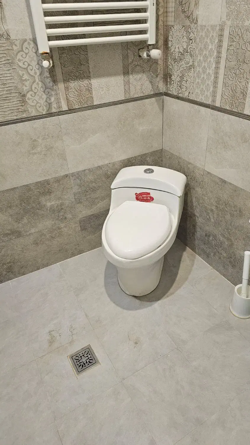 ۳ عدد فرنگی و ۳ عدد روشویی|لوازم سرویس بهداشتی|ماهدشت, |دیوار