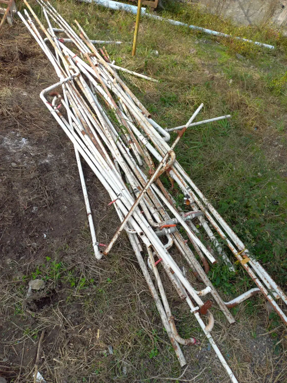 درب حیاط نرده و پله کمددیواری سردروازه|مصالح و تجهیزات ساختمان|لاهیجان, بازکیاگوراب|دیوار