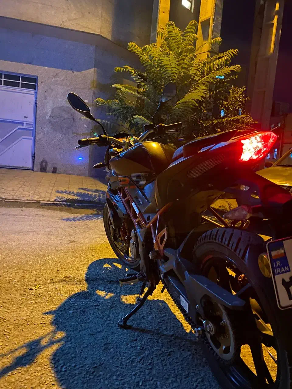 موتور بنلی ۲۵۰|موتورسیکلت|کرمانشاه, |دیوار