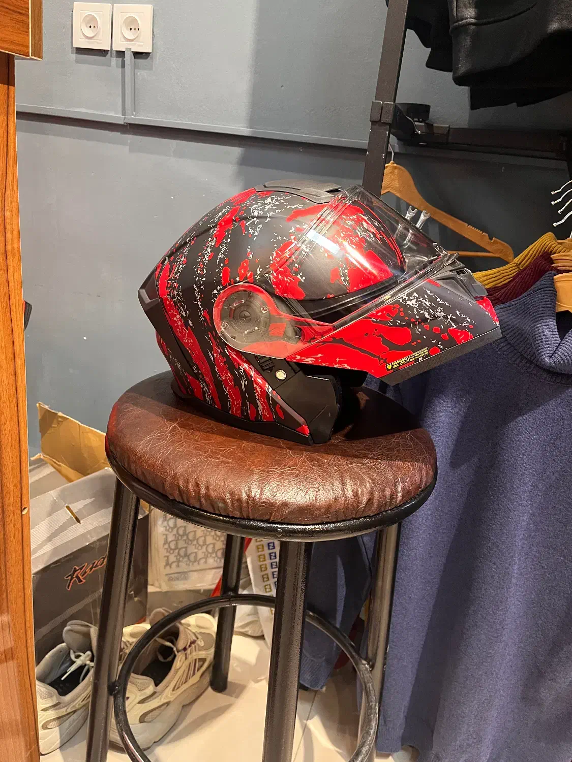 کلاه کاسکت فک متحرک|قطعات یدکی و لوازم جانبی|مهاباد (آذربایجان غربی), |دیوار