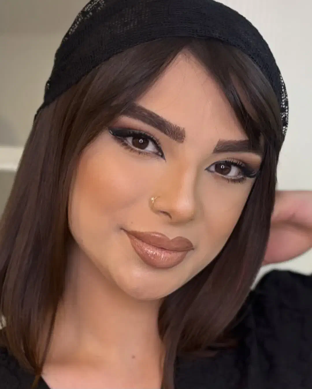 میکاپ نیم گریم و شنیون ویژه فقد ۳۰۰|خدمات آرایشگری و زیبایی|تبریز, |دیوار