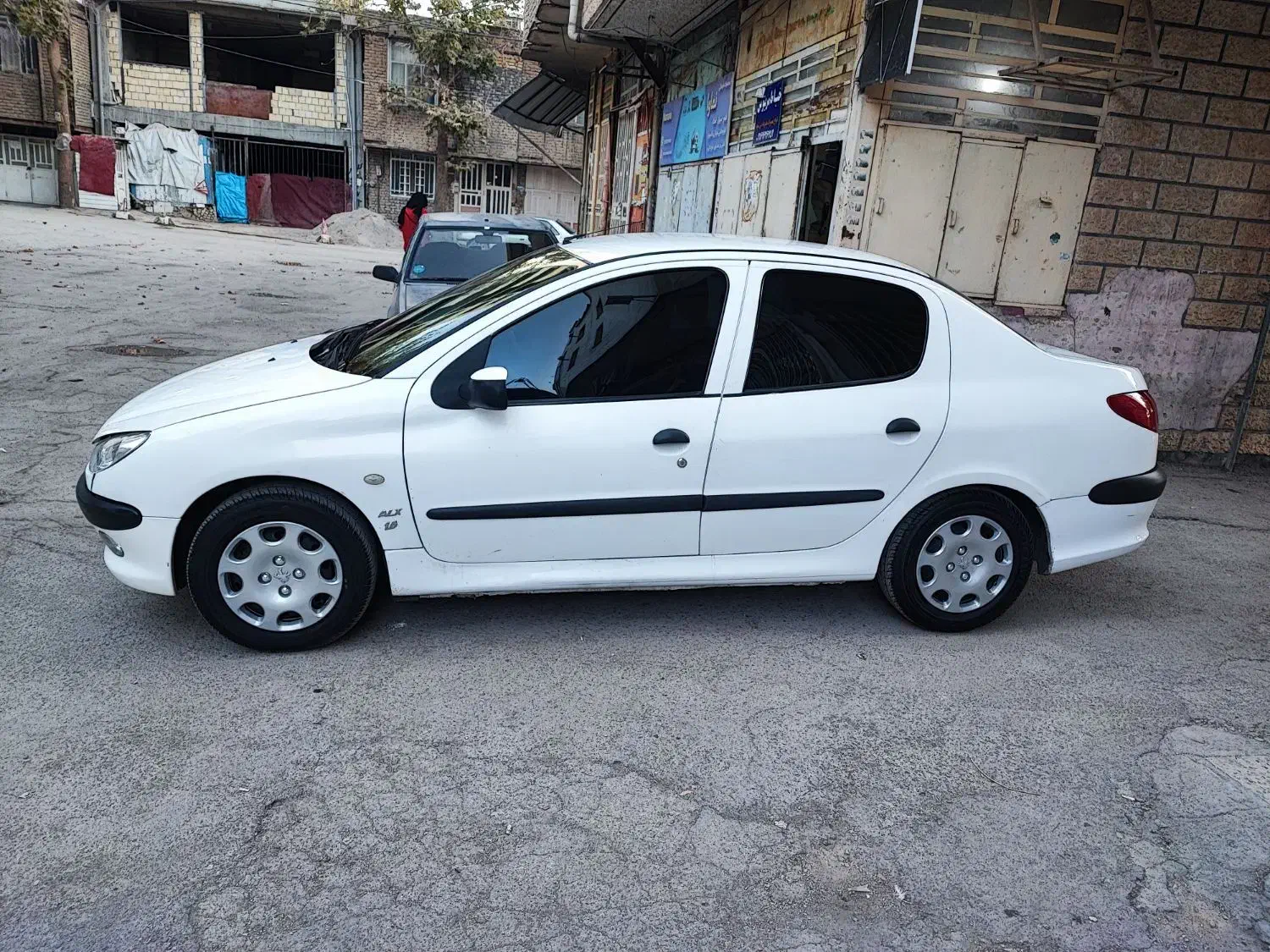 206 صندوق دار اتومات تیوفایو|خودرو سواری و وانت|خرم‌آباد, |دیوار