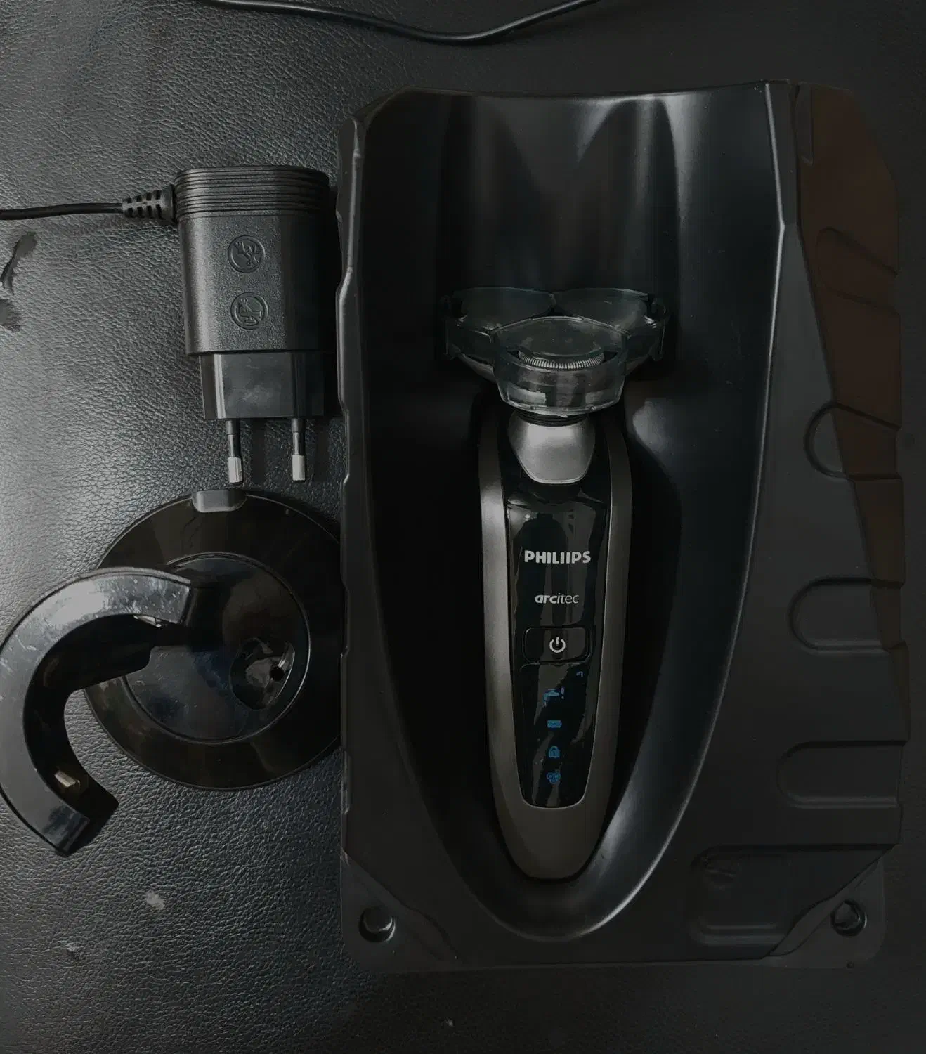 ماشین اصلاح PHILIIPS|آرایشی، بهداشتی، درمانی|مشهد, آزادشهر|دیوار