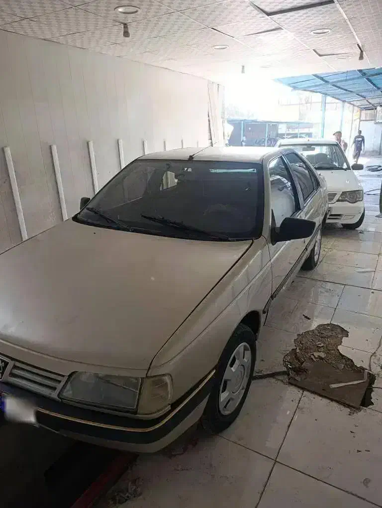 405مدل 83|خودرو سواری و وانت|شیراز, بازار|دیوار