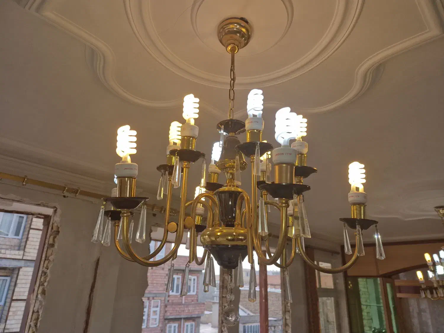 لوستر در حد ۶ شاخه ای|لوستر و چراغ آویز|خوی, |دیوار