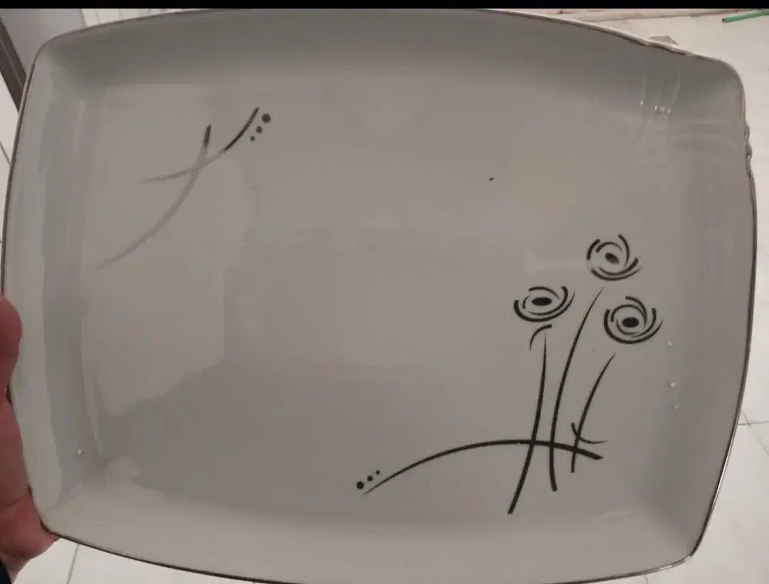 سرویس چینی و بلور|ظروف سرو و پذیرایی|نجفآباد, امیرآباد|دیوار