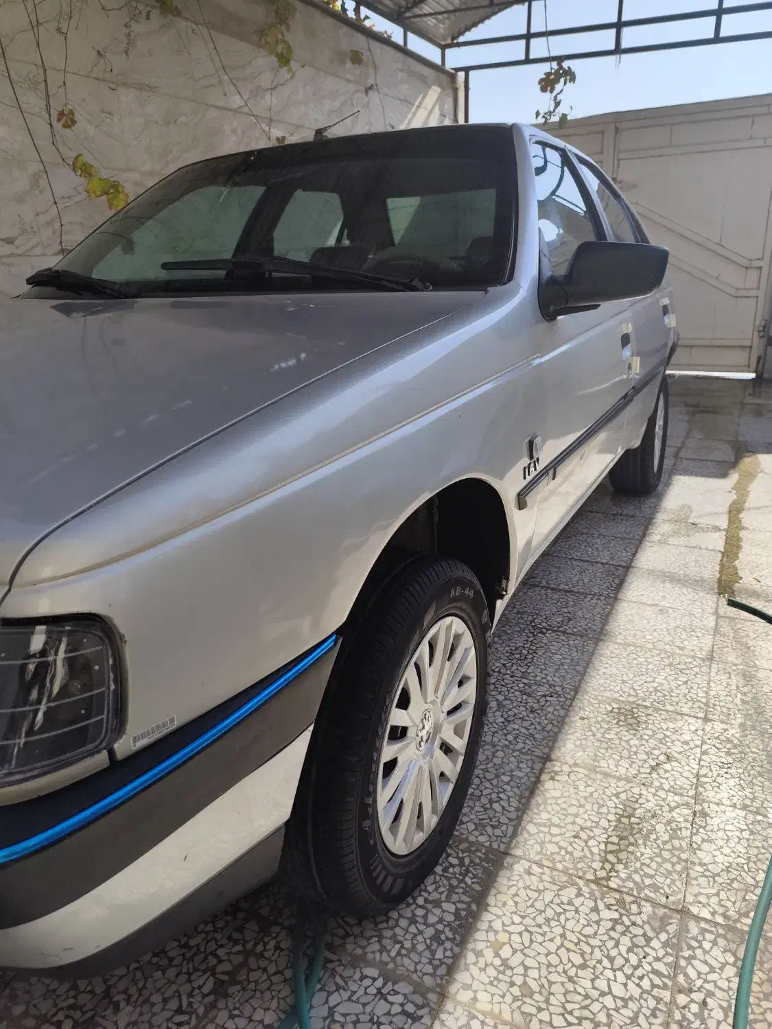 پژو ۴۰۵ مدل ۹۲|خودرو سواری و وانت|صدرا-فارس, فاز ۲|دیوار