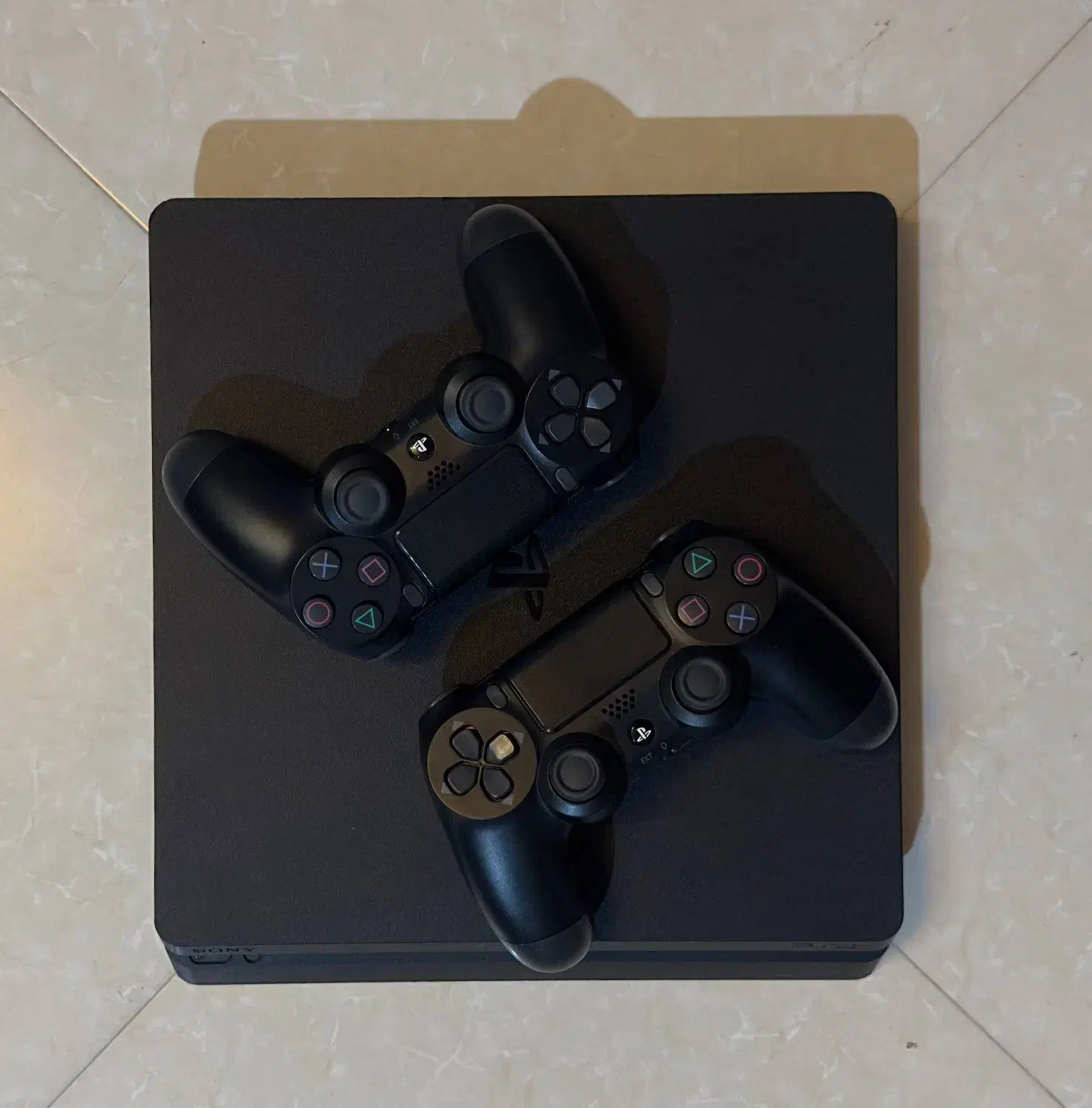 ps4 slim پی اس فور اسلیم|کنسول، بازی ویدئویی و آنلاین|مشهد, هفت تیر (نه دره)|دیوار