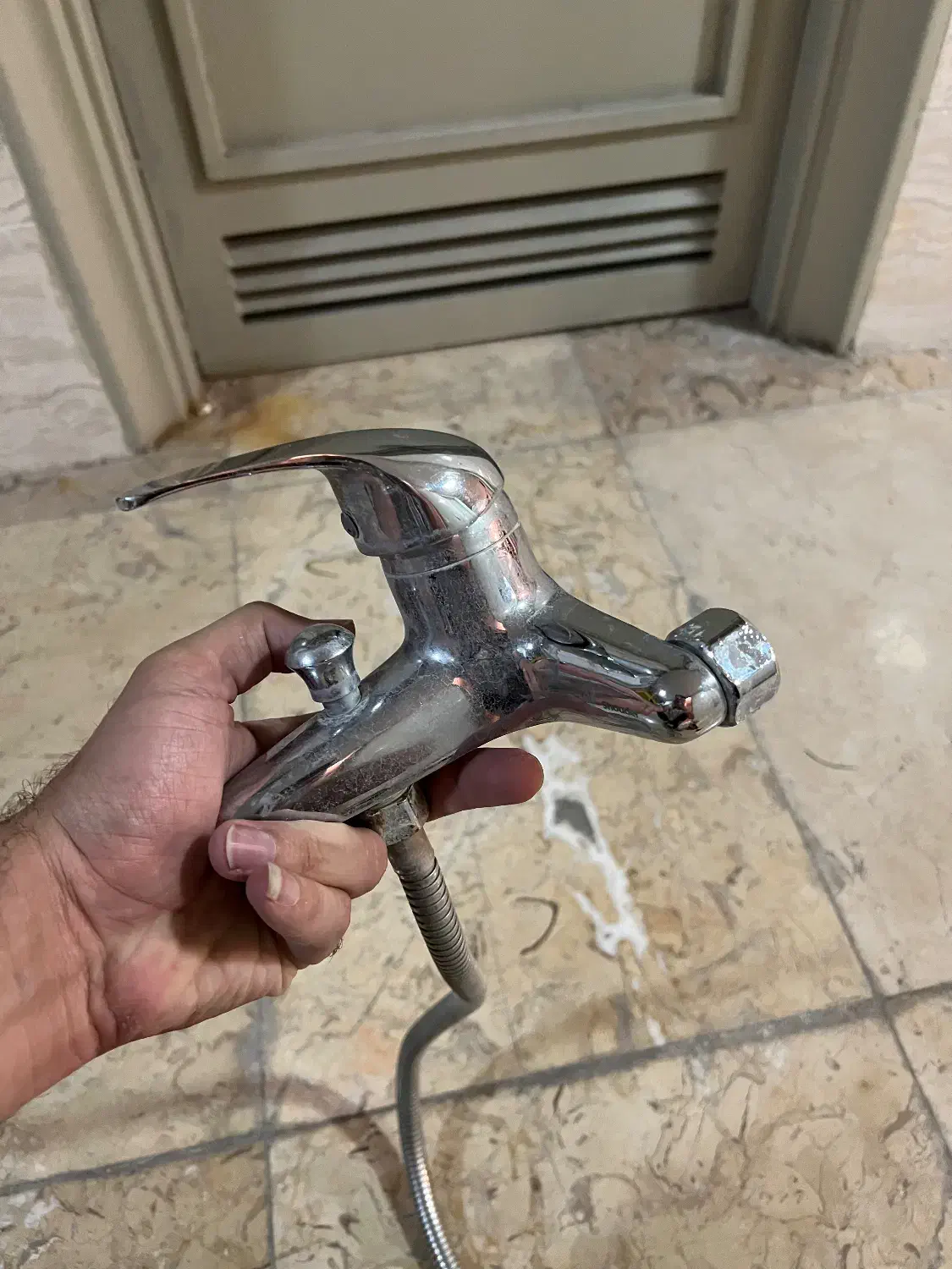 شیر حمام راسان|لوازم سرویس بهداشتی|تبریز, |دیوار