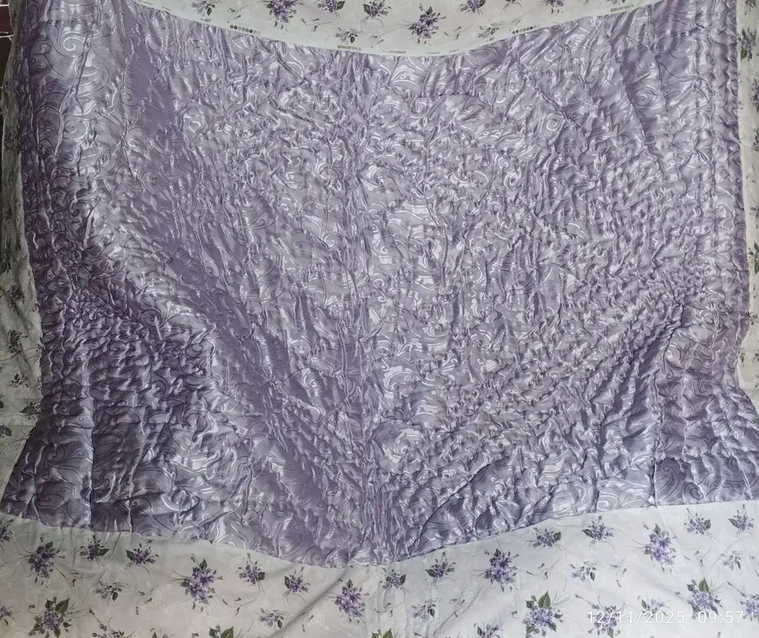 لحاف و تشک سنتی|رختخواب، بالش، پتو|خرم‌آباد (تنکابن), |دیوار