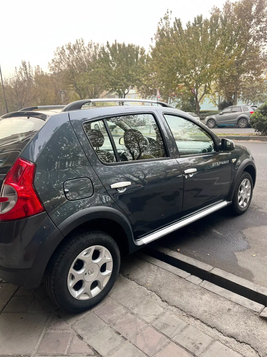 ساندرو استپ وی 98|خودرو سواری و وانت|تهران, نیاوران|دیوار