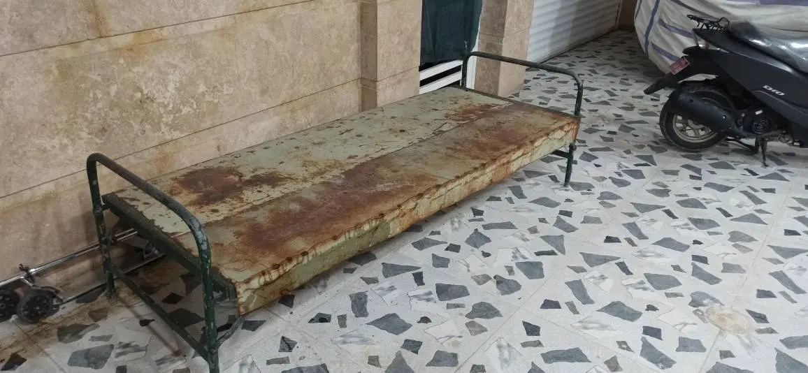 تخت|تخت و سرویس خواب|جم, |دیوار