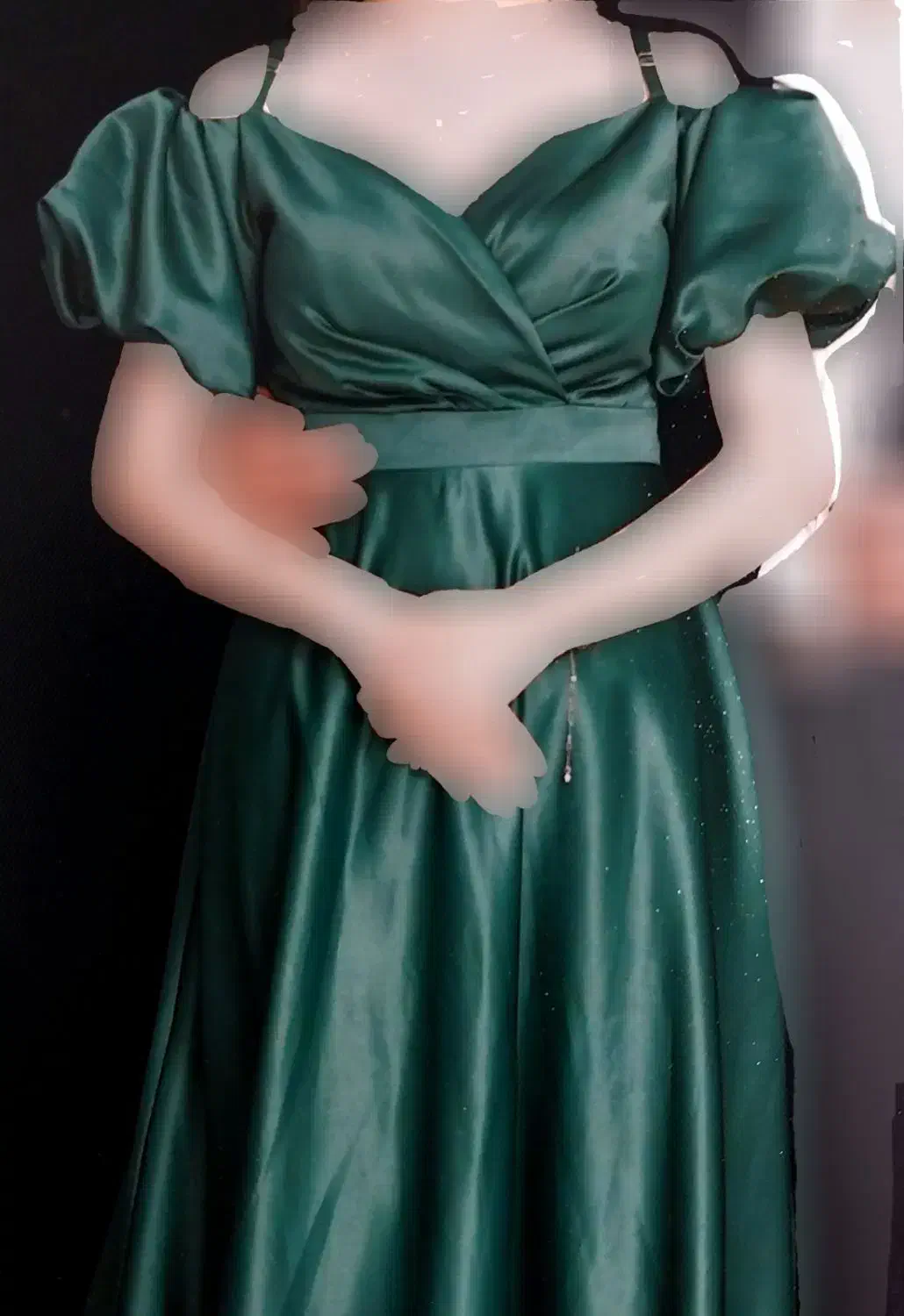 لباس مجلسی|لباس|کبودرآهنگ, |دیوار