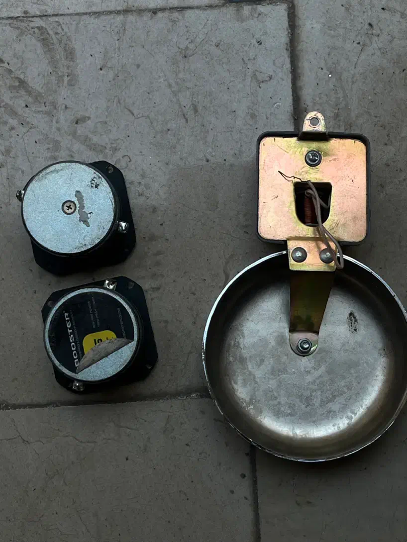 سوپر تیوتر. زنگ مدرسه ۱۲ ولت|صوتی و تصویری|تهران, والفجر|دیوار