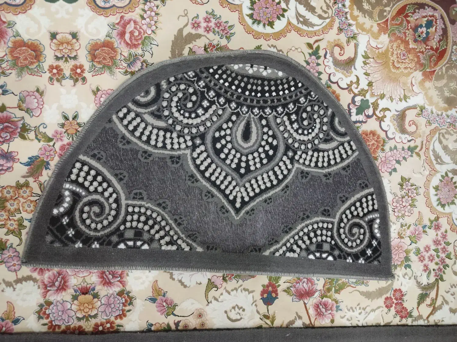 قالیچه|فرش|قم, نخودی|دیوار