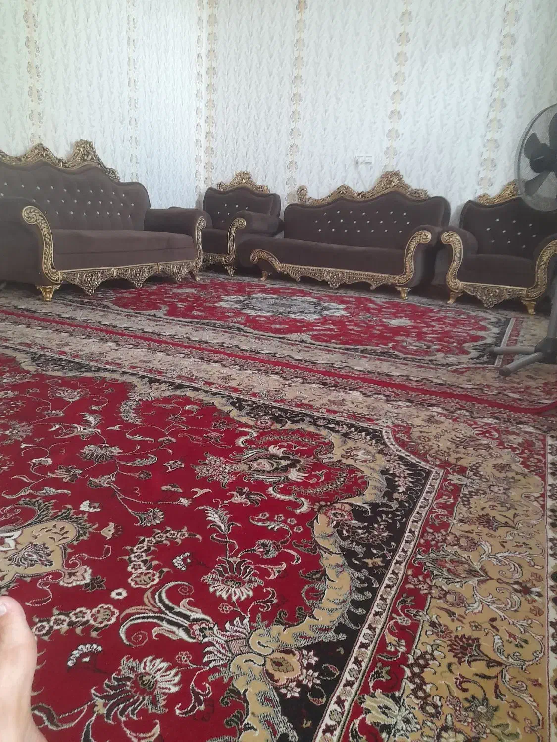یک جفت فرش لاکی یک جفت کرمی|فرش|فسا, |دیوار