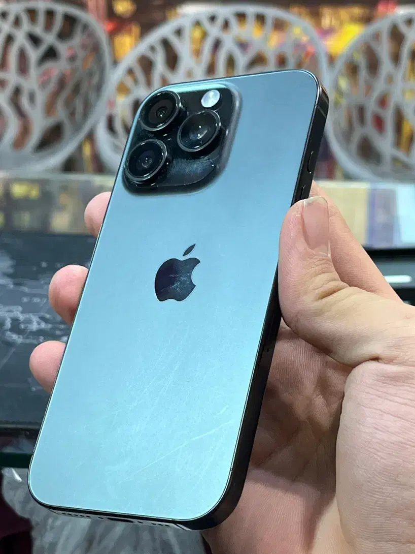 موقع معاوضه است آیفون ۱۶ پرو|موبایل|تهران, پاسداران|دیوار