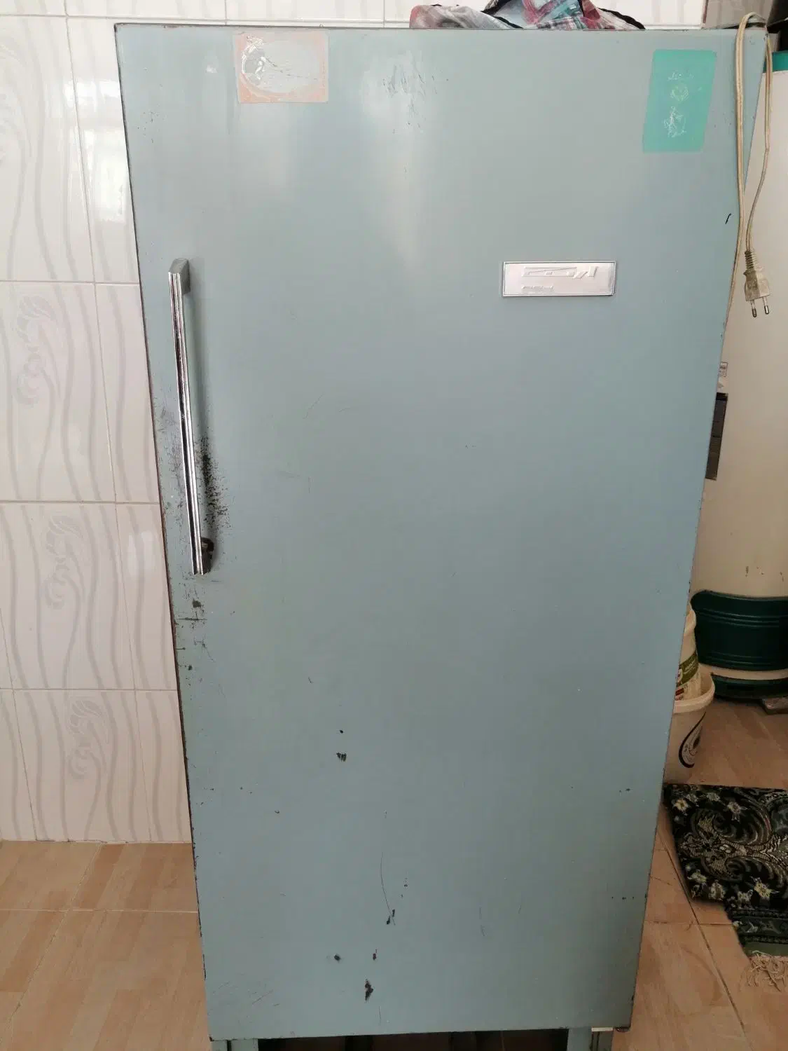 یخچال|یخچال و فریزر|نیشابور, سرآب کوشک|دیوار