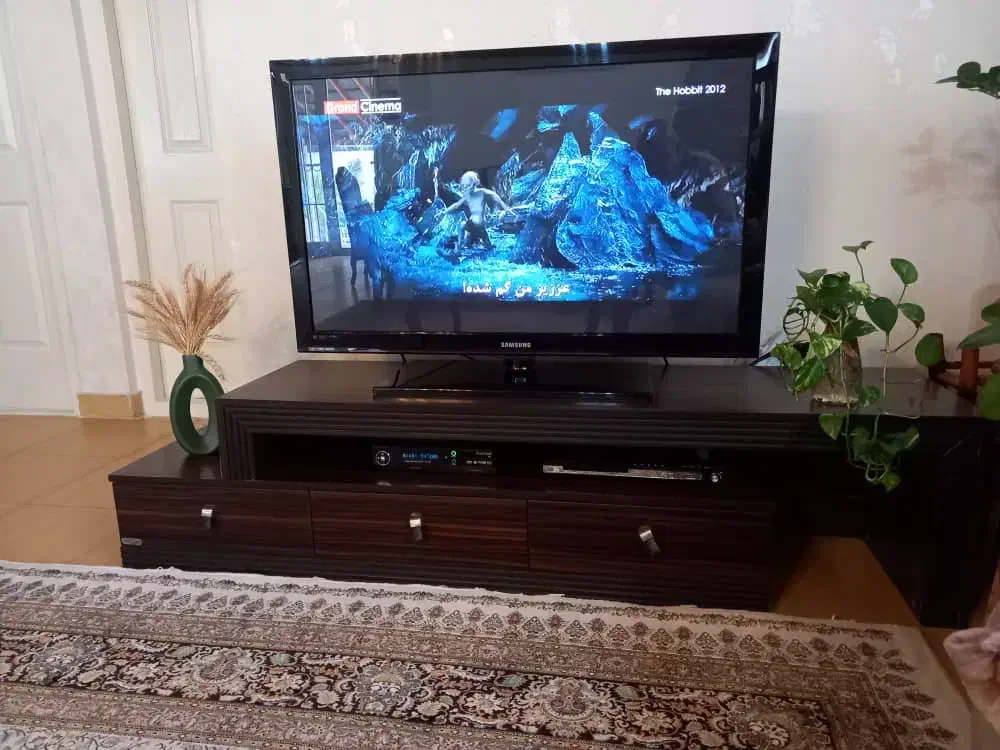 میز تلویزیون|بوفه، ویترین، کنسول|بندر انزلی, آذربایجان|دیوار