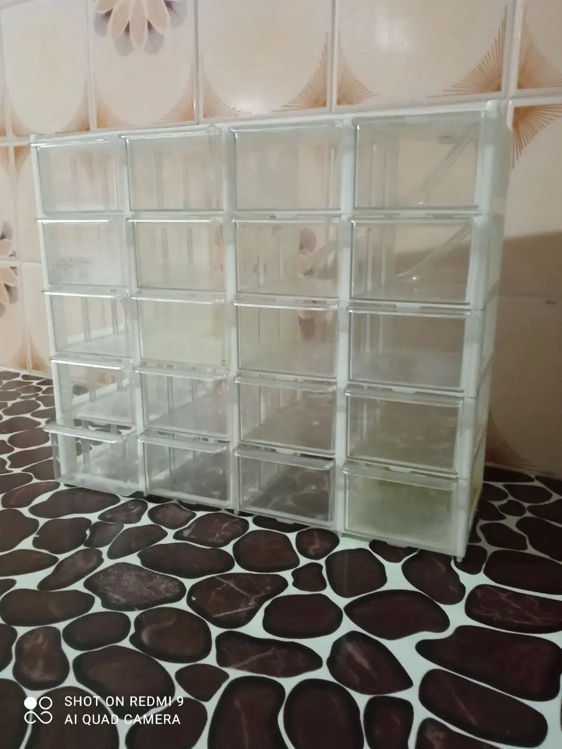 استندادویه|ظروف نگهدارنده، پلاستیکی، یکبارمصرف|همدان, |دیوار