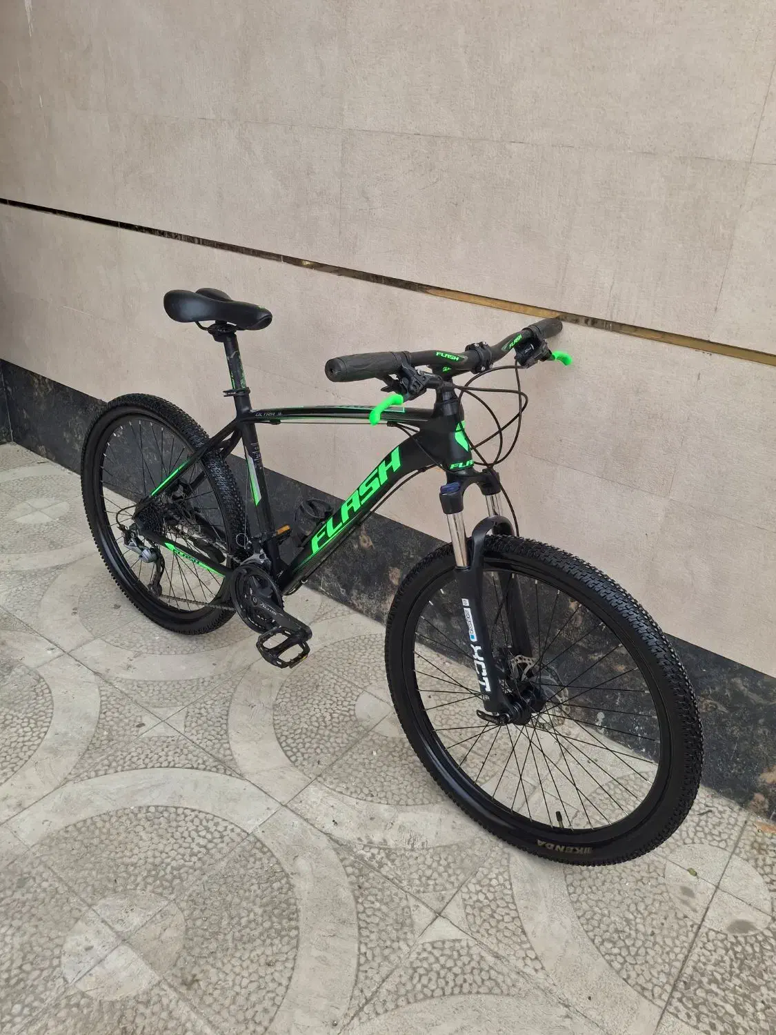 دوچرخه 26 فلش 27 دنده حرفه ای|دوچرخه، اسکیت، اسکوتر|مشهد, الهیه|دیوار