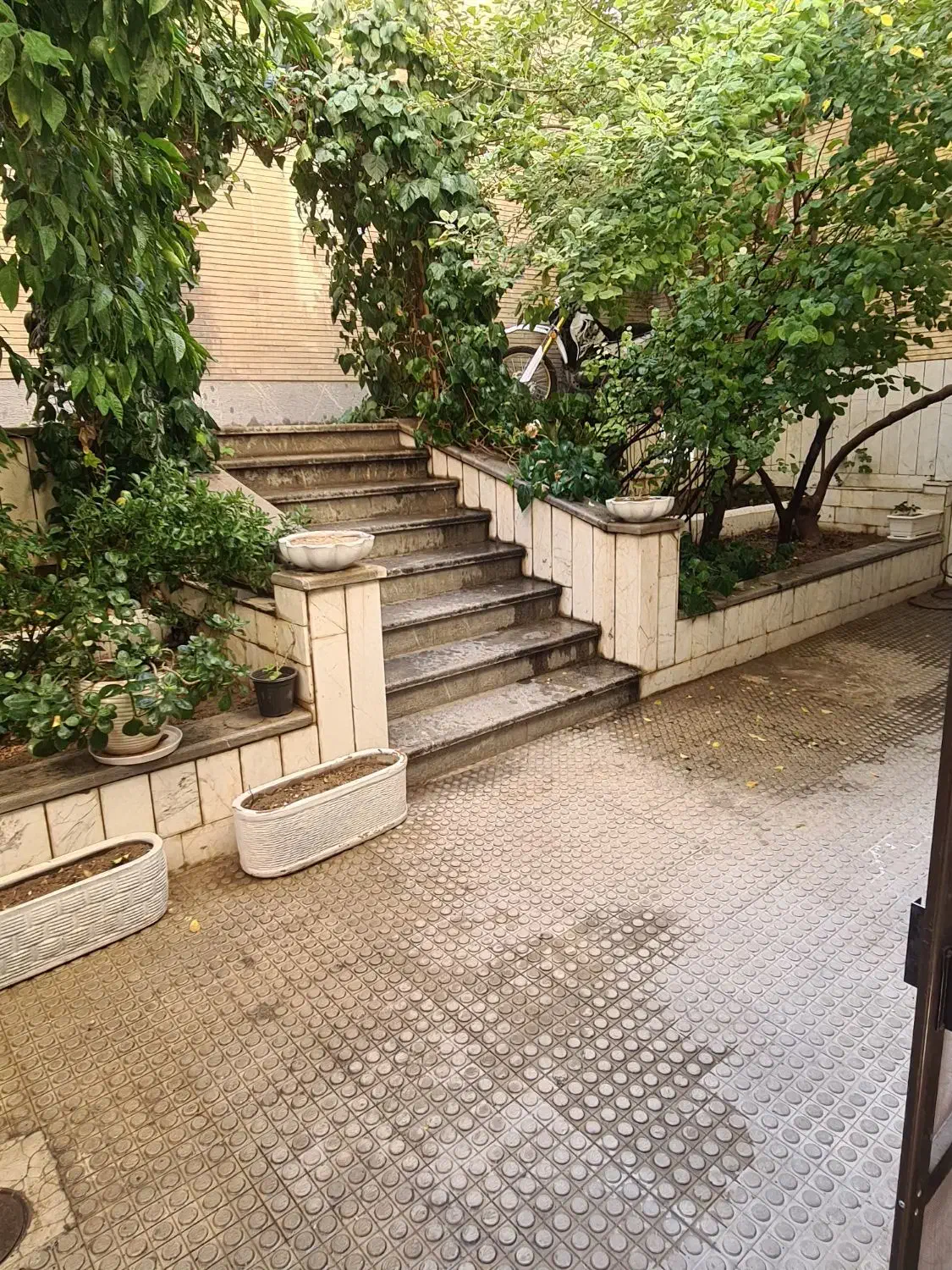 رهن و اجاره آپارتمان135متری سجادیه|اجارهٔ آپارتمان|اصفهان, فرح آباد|دیوار